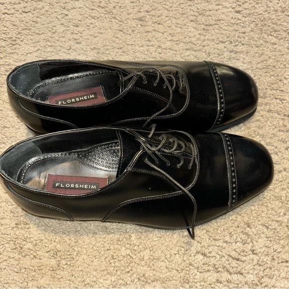 Florsheim Shoes, men’s size 9 - Picture 6 of 7
